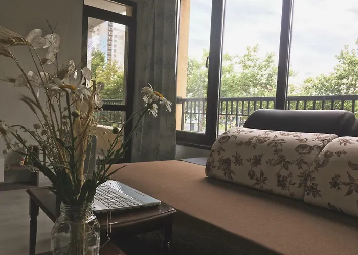 Azzurro - Ideal For Your Seaside Escape In Apartament Burgas